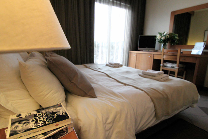 Achillion Hotel Athén Szoba fotó